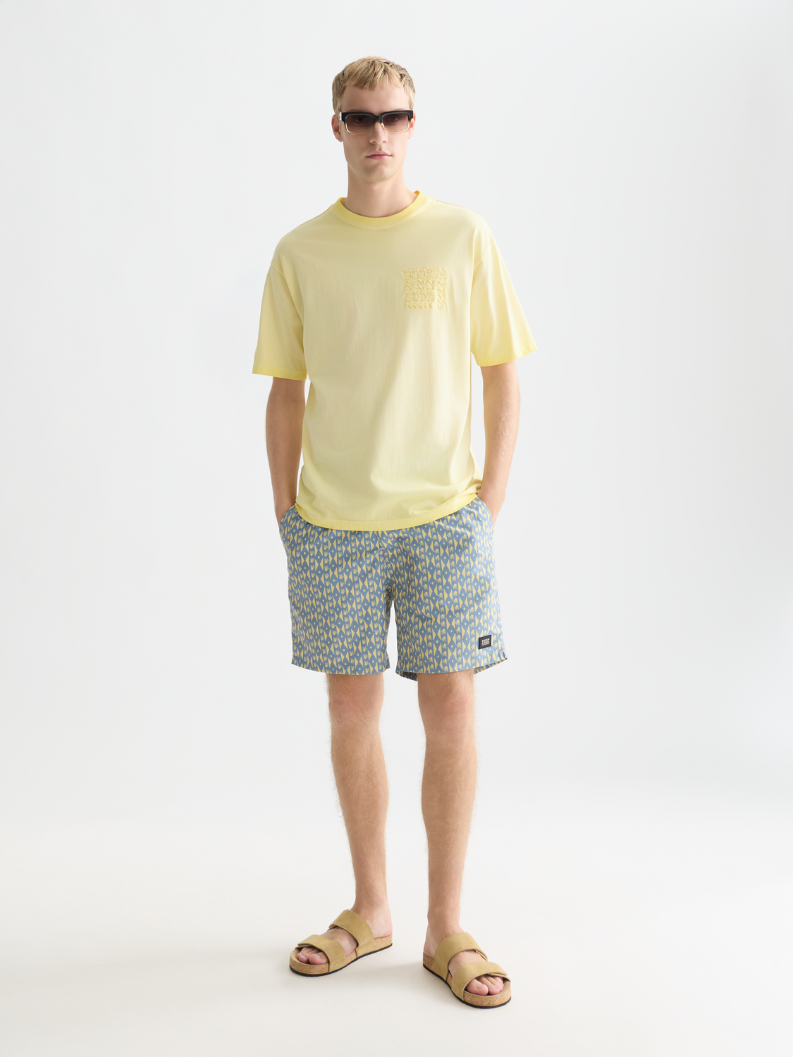 Embroidered artwork relaxedfit garmentdyed Tshirt