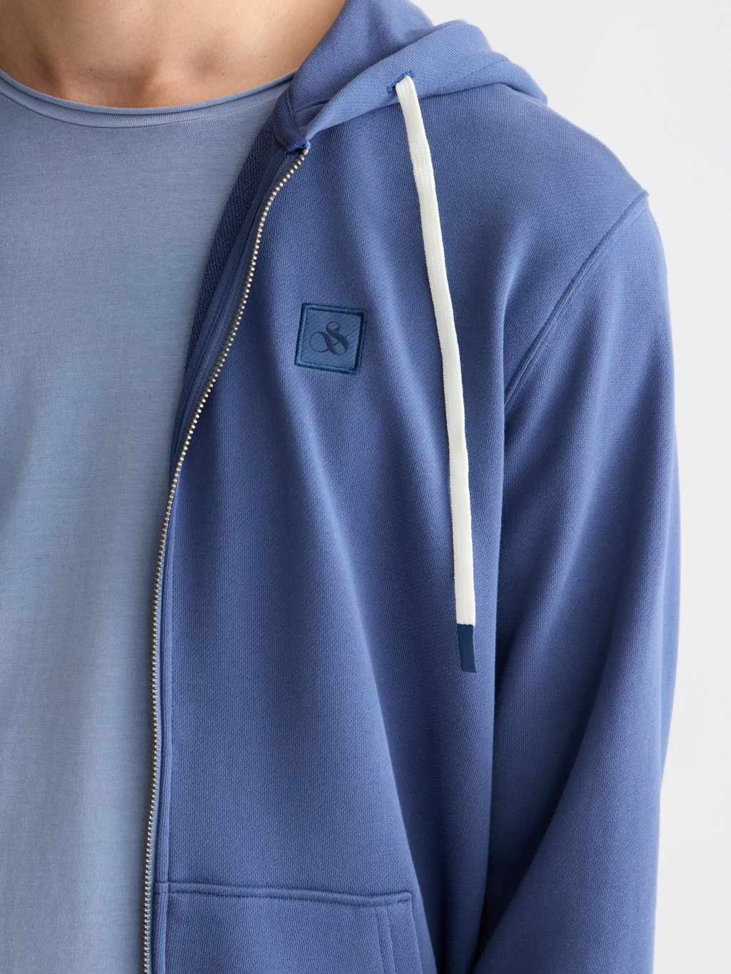 Logo badge regularfit zipthrough hoodie