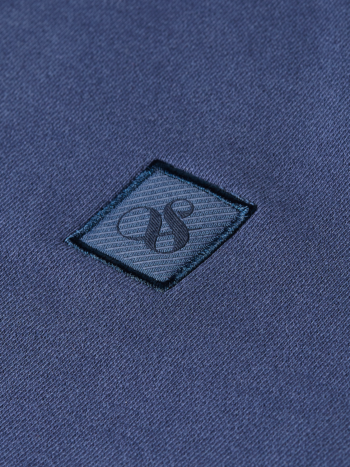 Logo badge regularfit zipthrough hoodie