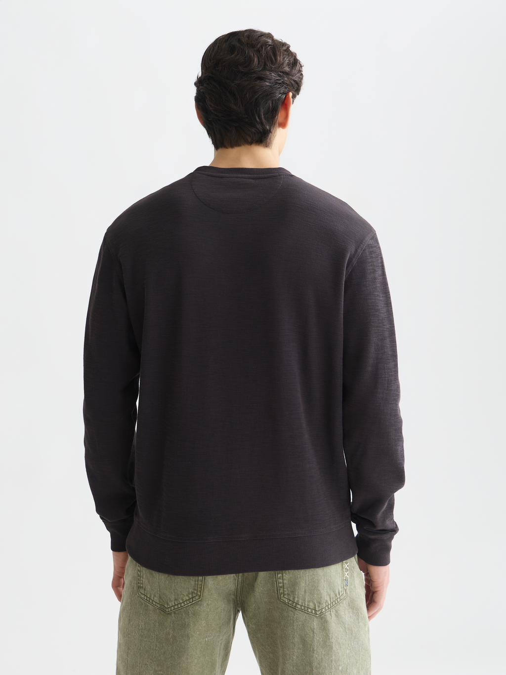 Garment-dyed sweatshirt