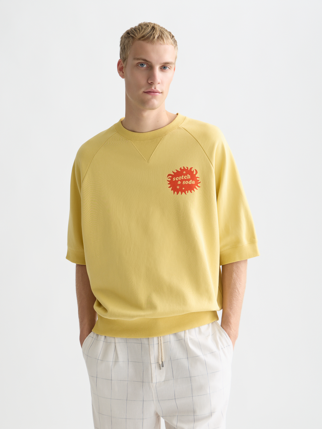 artwork loose short sleeve sweatshirt