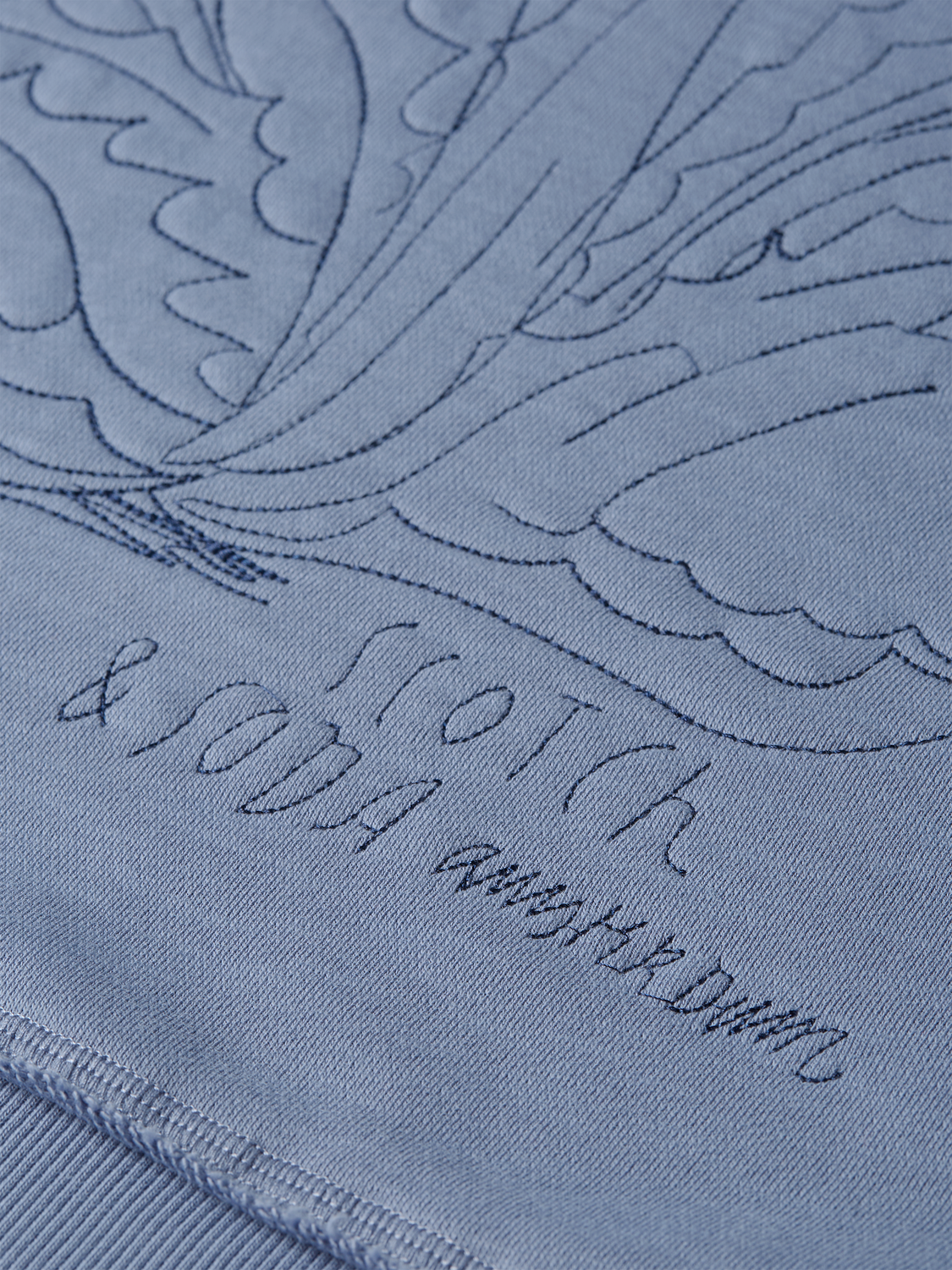 Embroidered loose sweatshirt