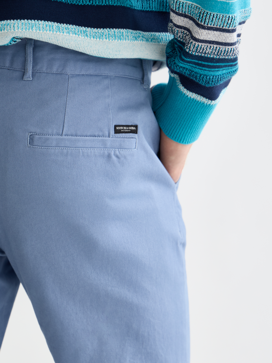 Seasonal Essentials Mott chino - INFINITY