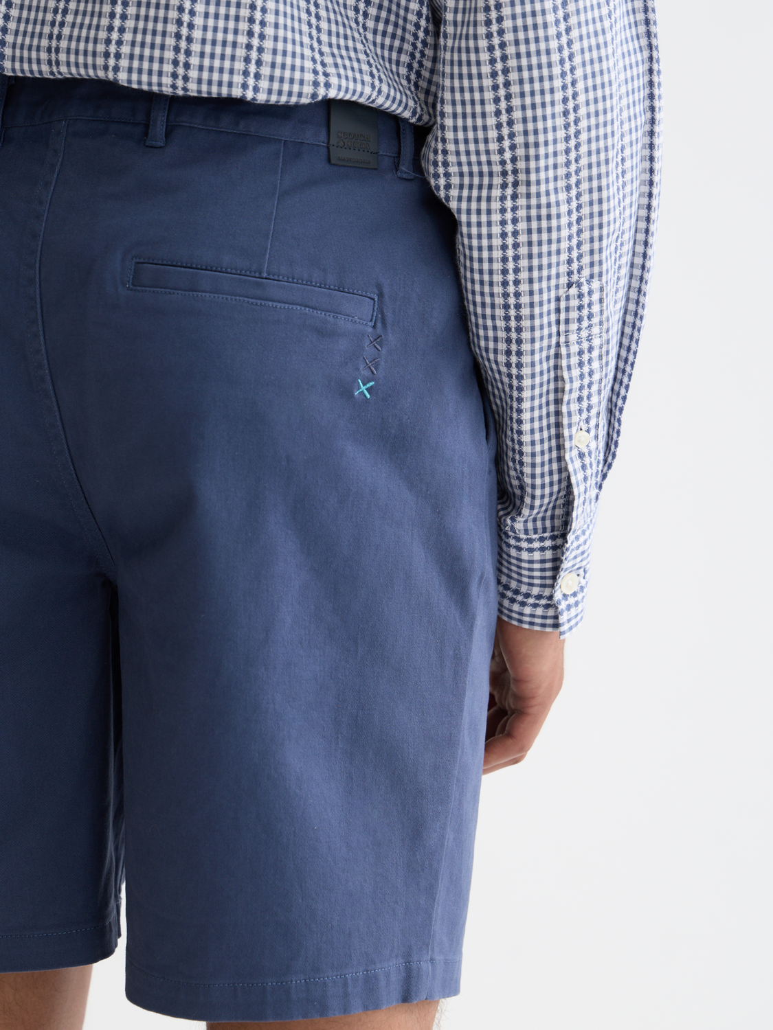 Seasonal Essentials Stuart regular shorts - OCEANA