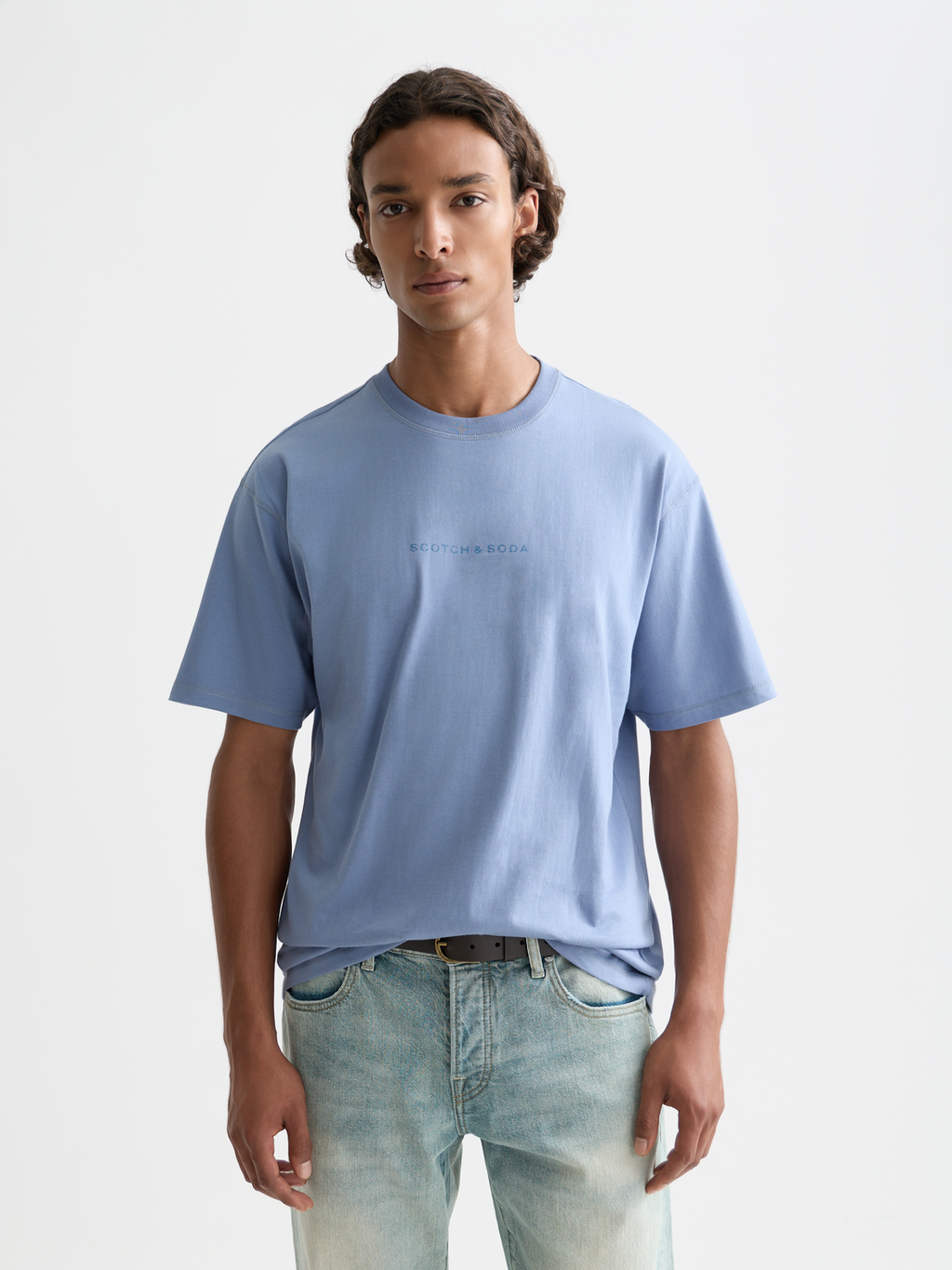 Seasonal Essentials artwork relaxed T-shirt