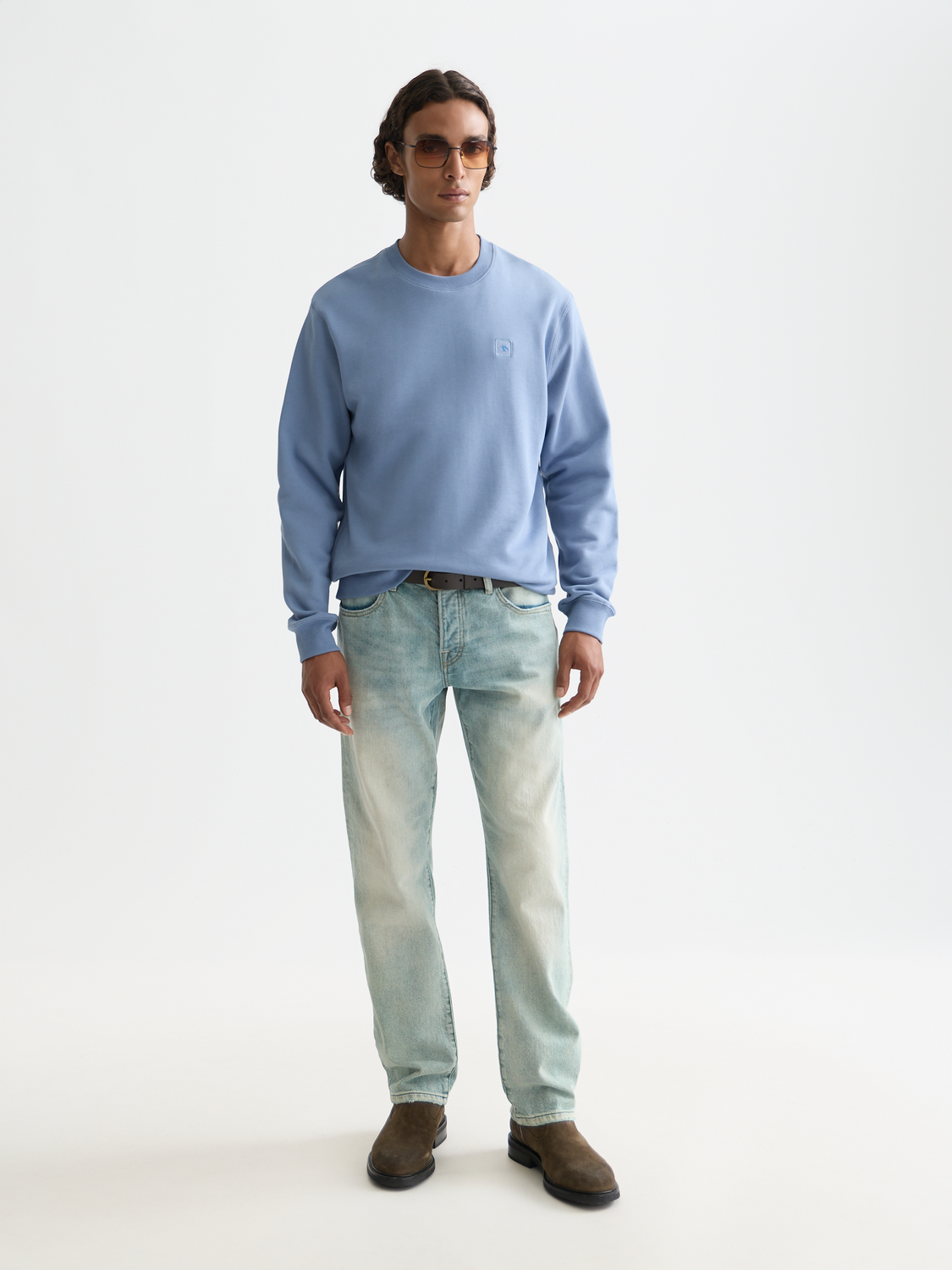 Seasonal Essentials logo badge sweatshirt - INFINITY