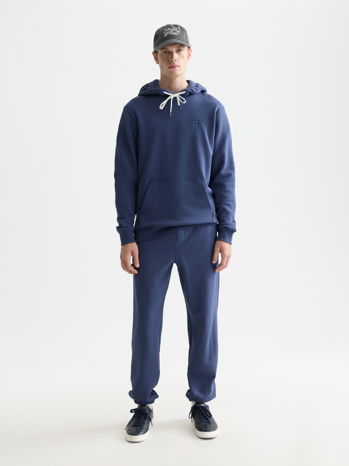 Seasonal Essentials logo badge regular hoodie