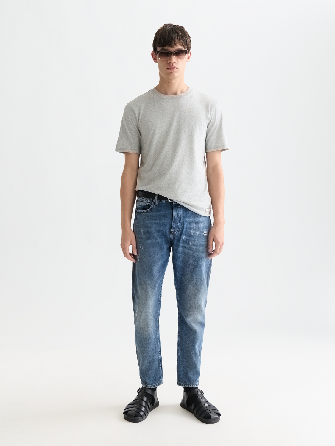 Dean loose taperedfit jeans