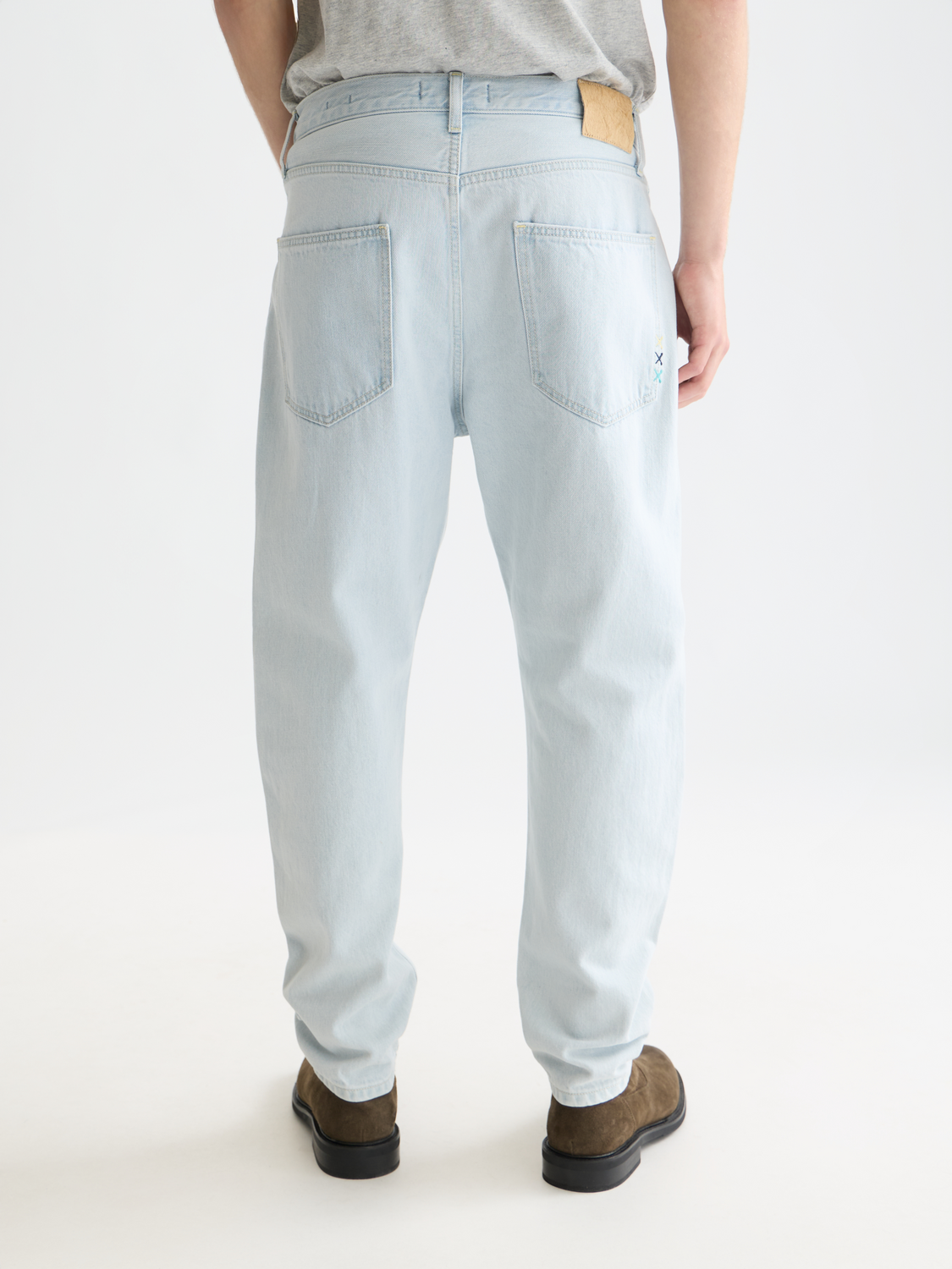 Dean loose taperedfit jeans