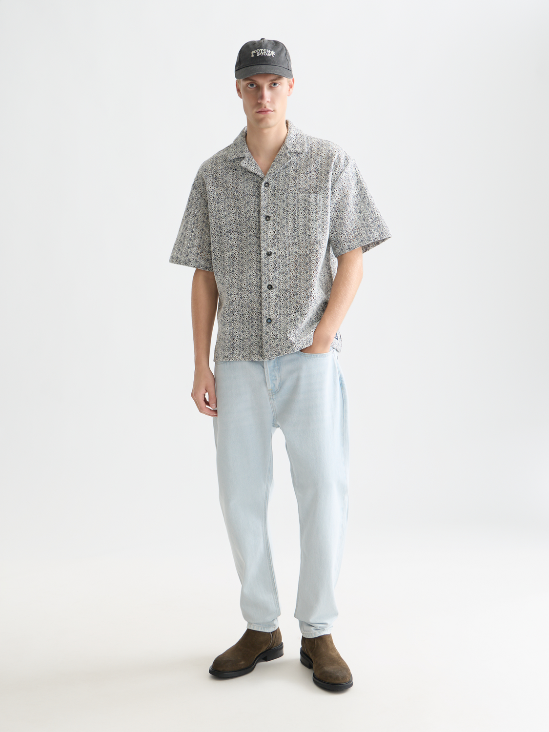 Dean loose taperedfit jeans