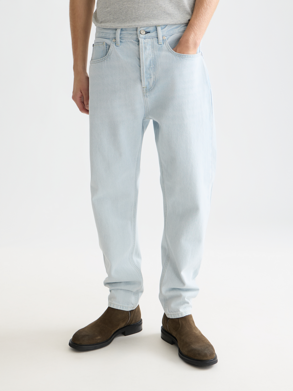 Dean loose taperedfit jeans