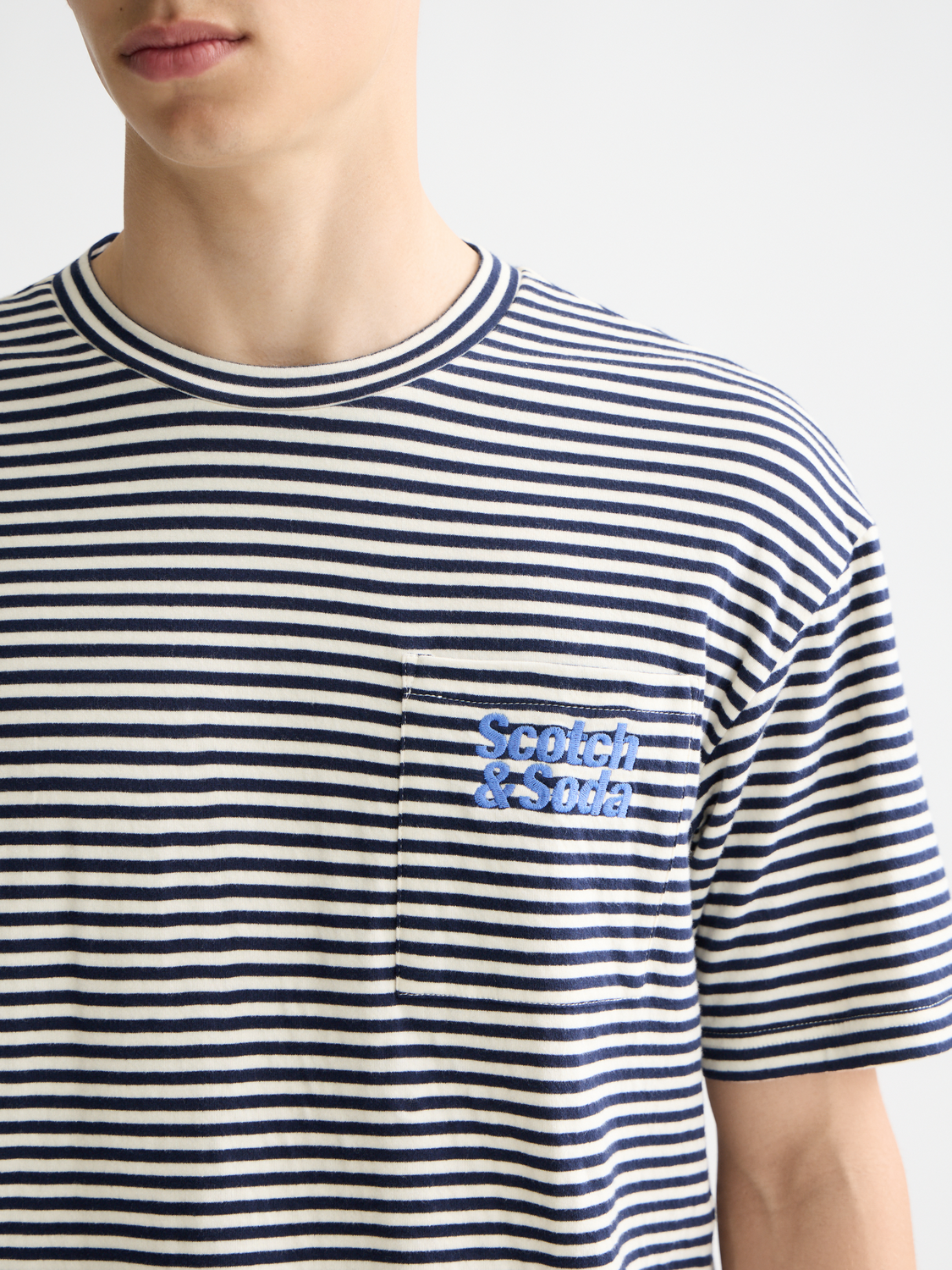 Double face jersey pocket t-shirt