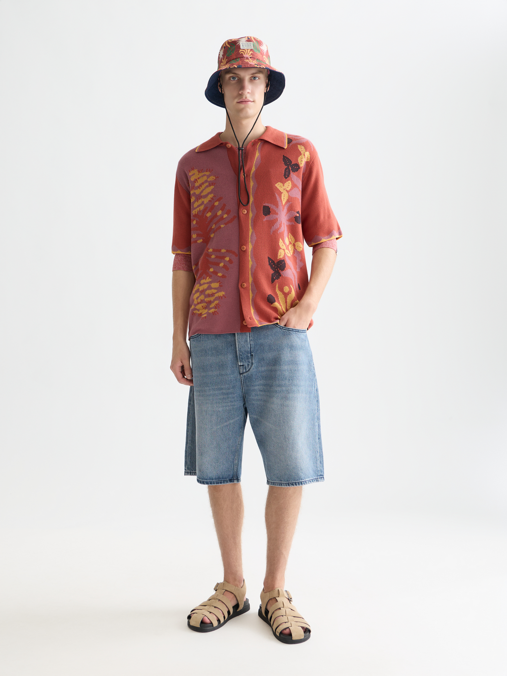 Knitted jaquard short sleeve shirt