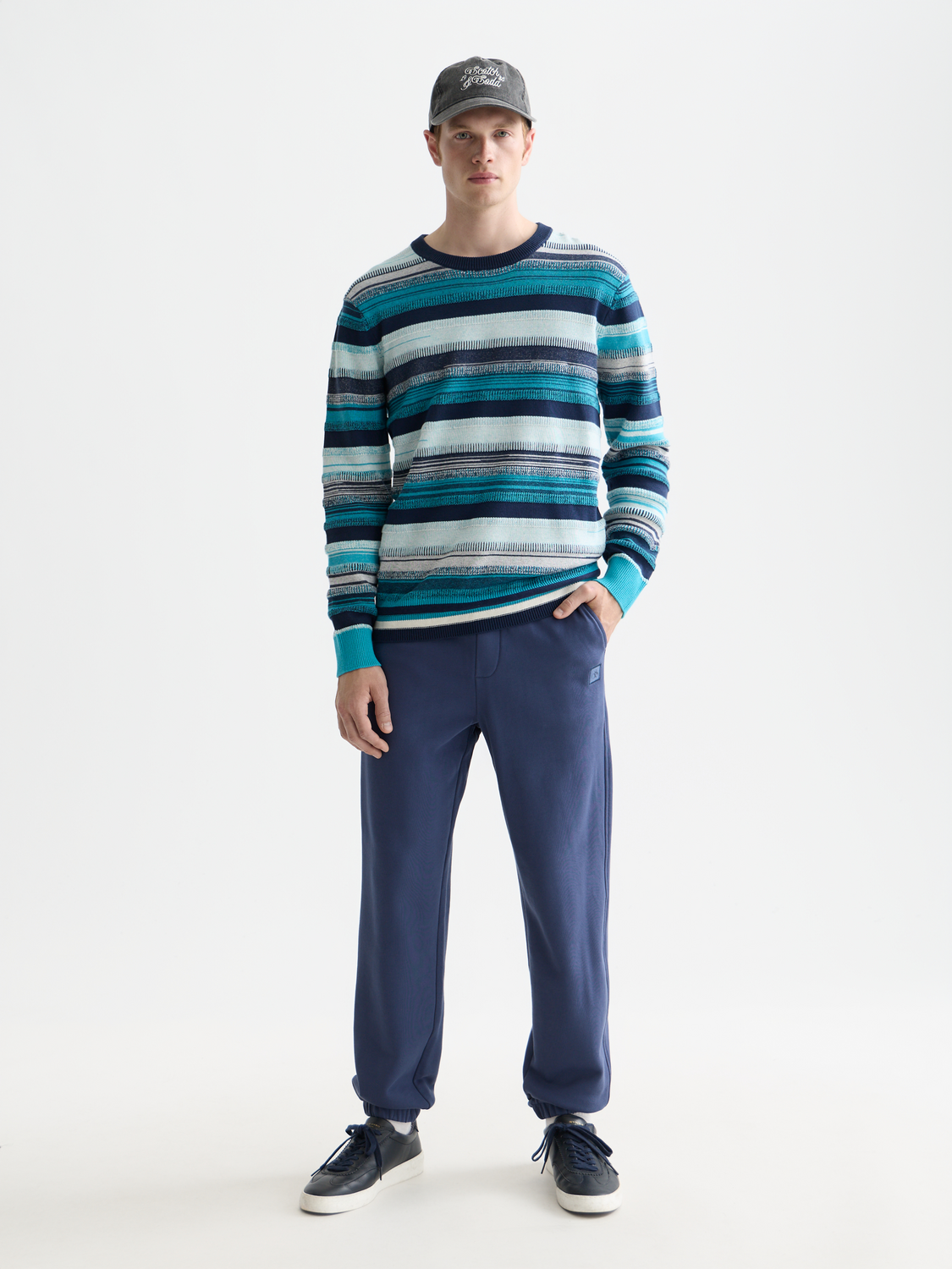 Striped knitted pullover