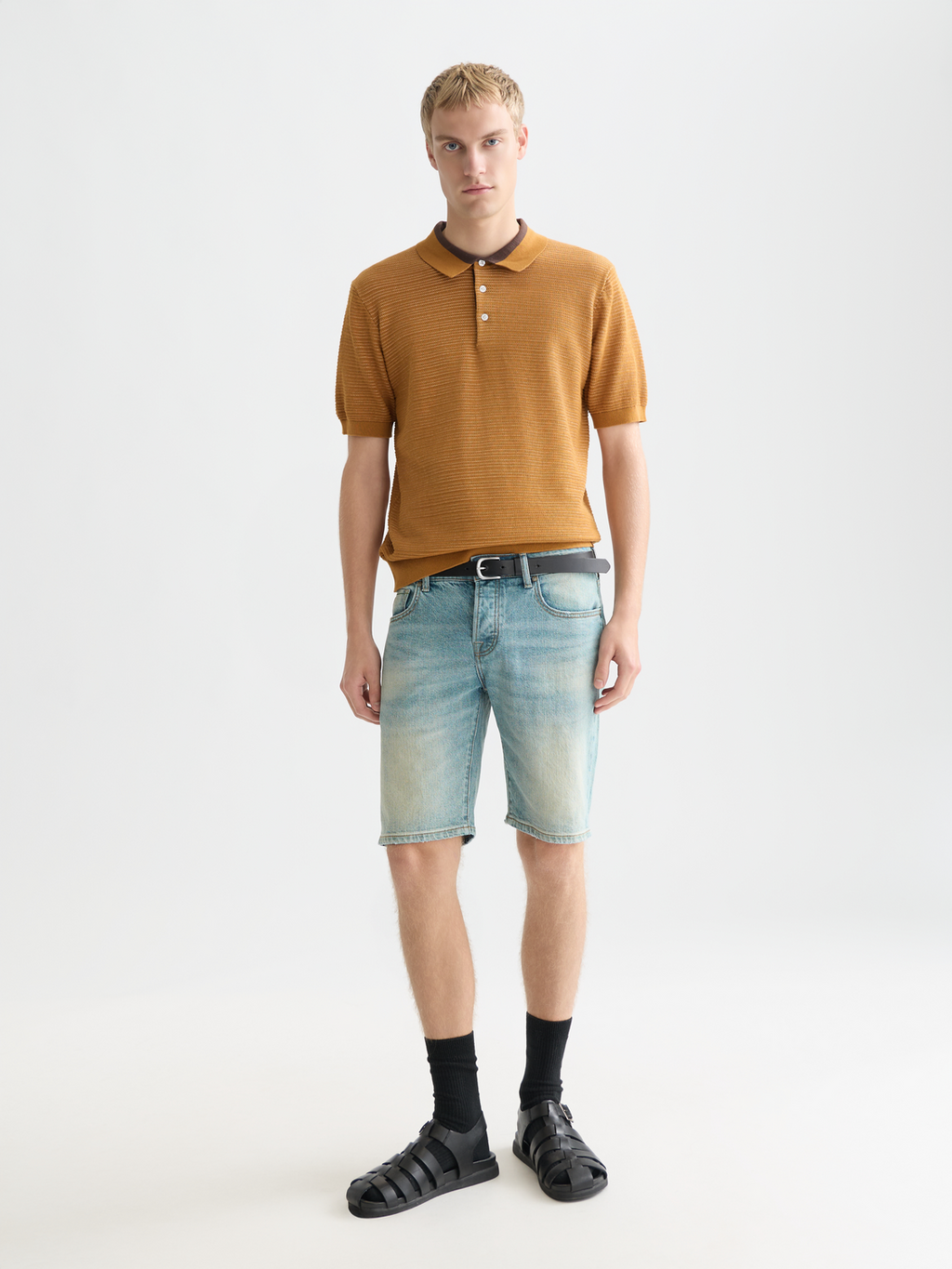 Structured knitted polo