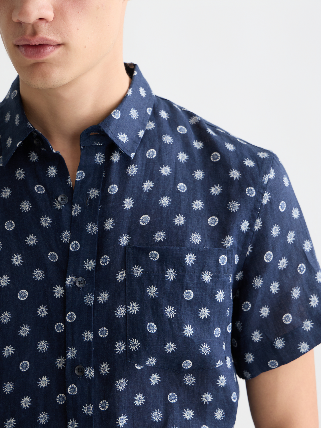Printed linen short sleeve shirt