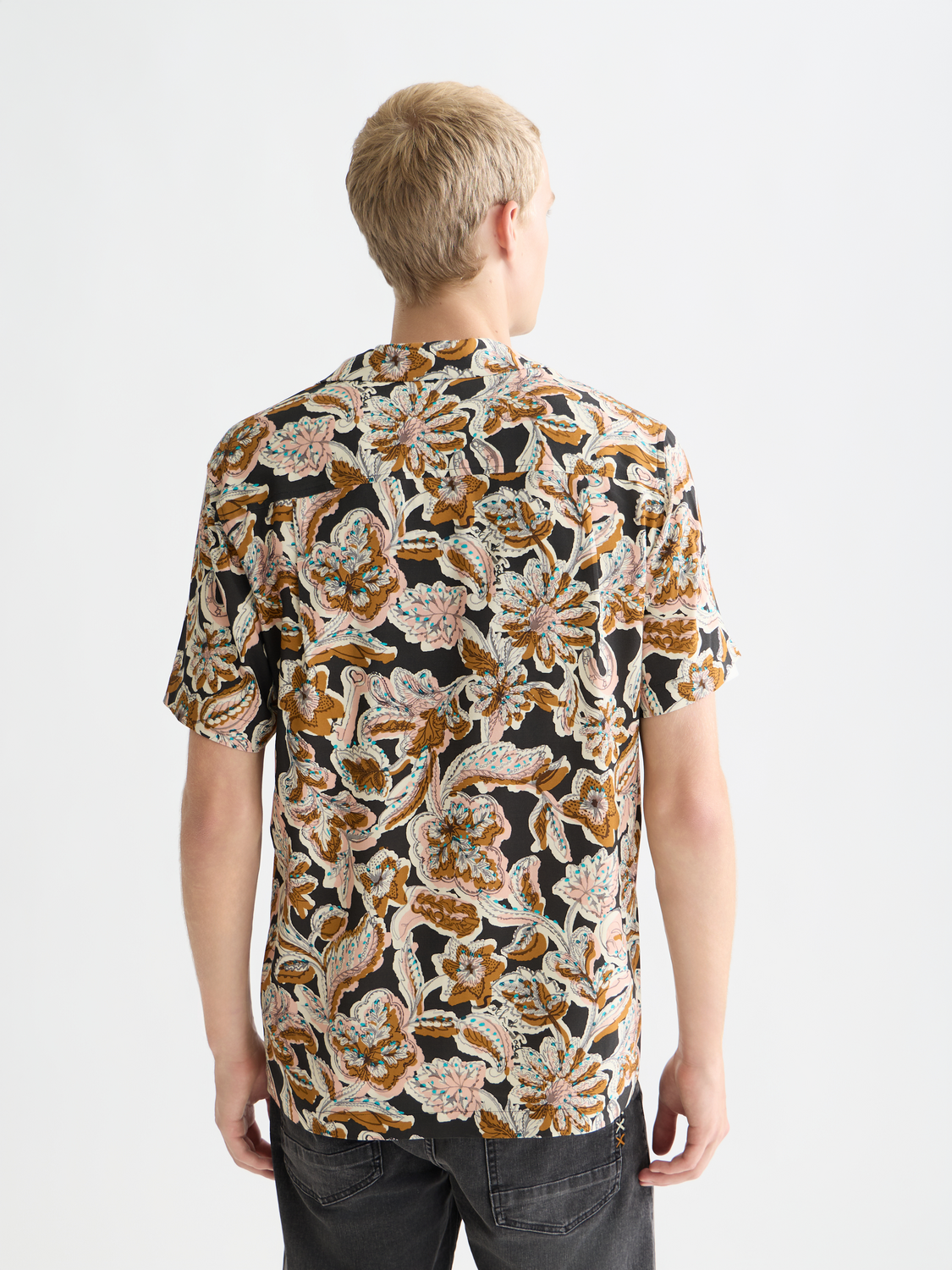 Printed short sleeve shirt