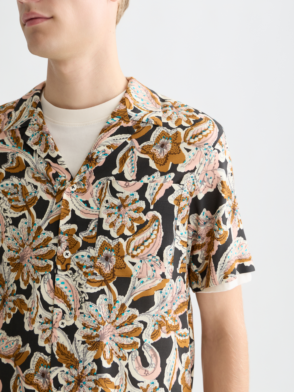 Printed short sleeve shirt