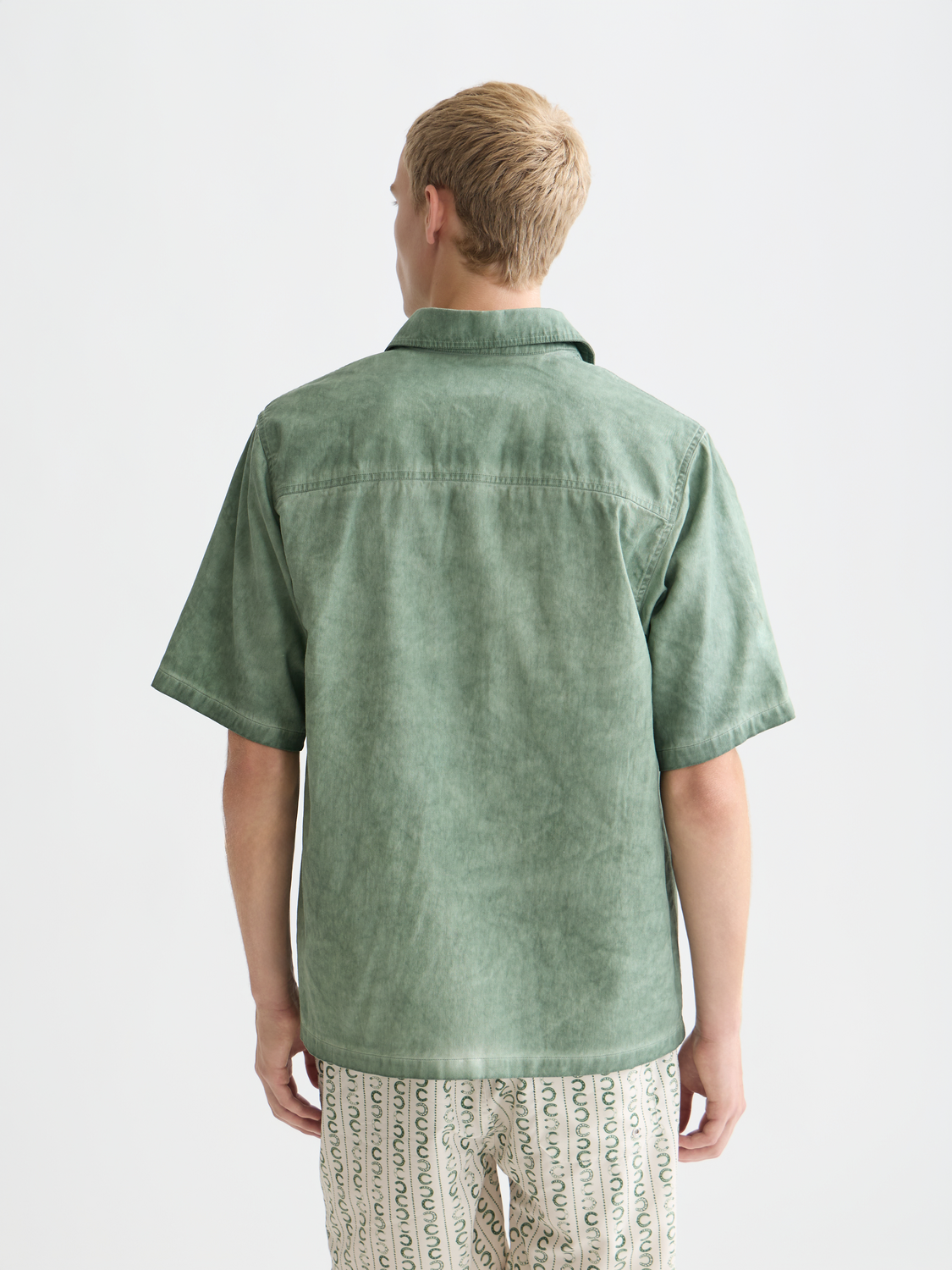 Washed cotton short sleeve shirt
