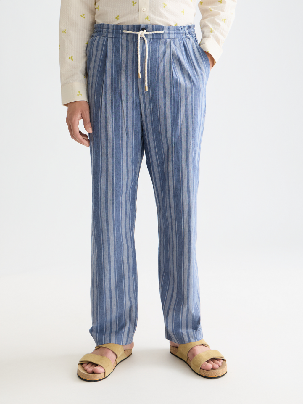 Oliver pleated linen-blend relaxed straight jogger