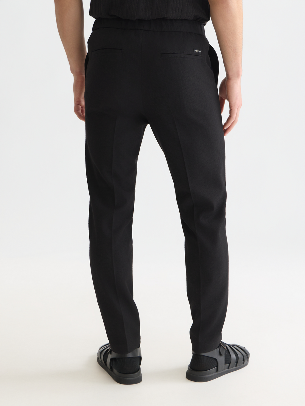 Finch seersucker tapered jogger