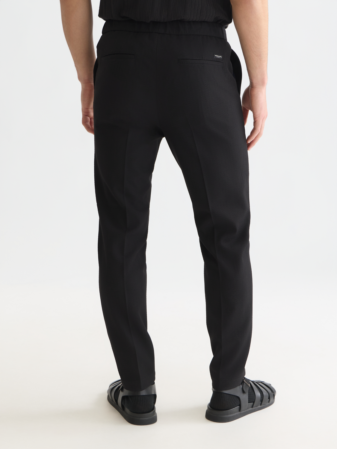 Finch seersucker tapered jogger