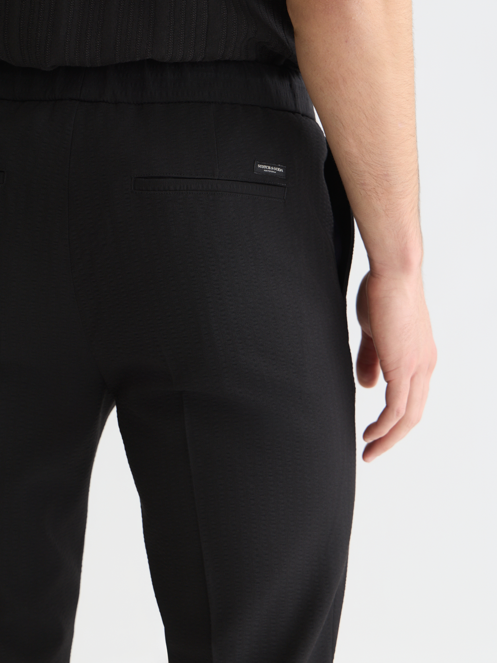 Finch seersucker tapered jogger