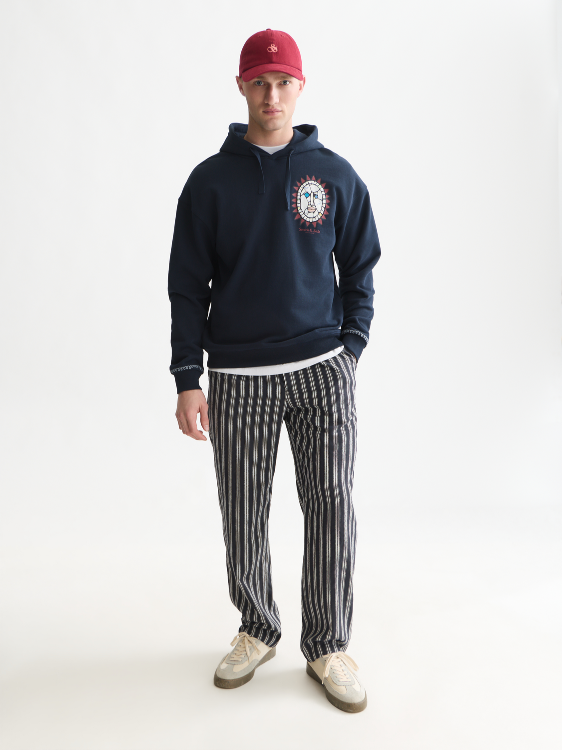 Chest artwork relaxed-fit hoodie