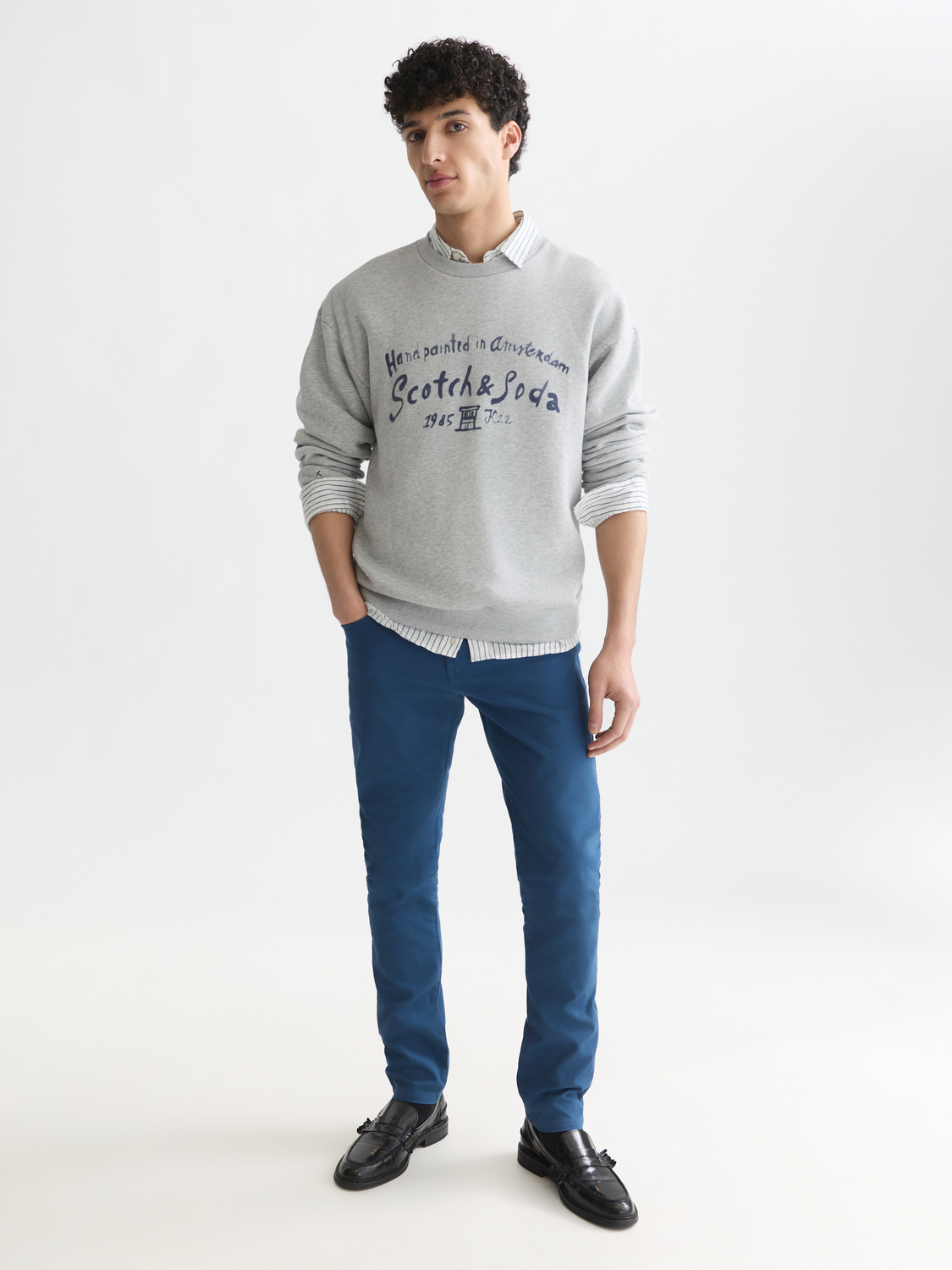 Seasonal Essentials Mott chino