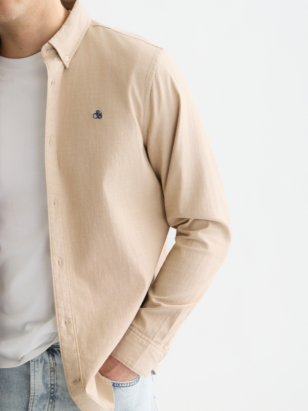 Seasonal Essentials oxford solid shirt