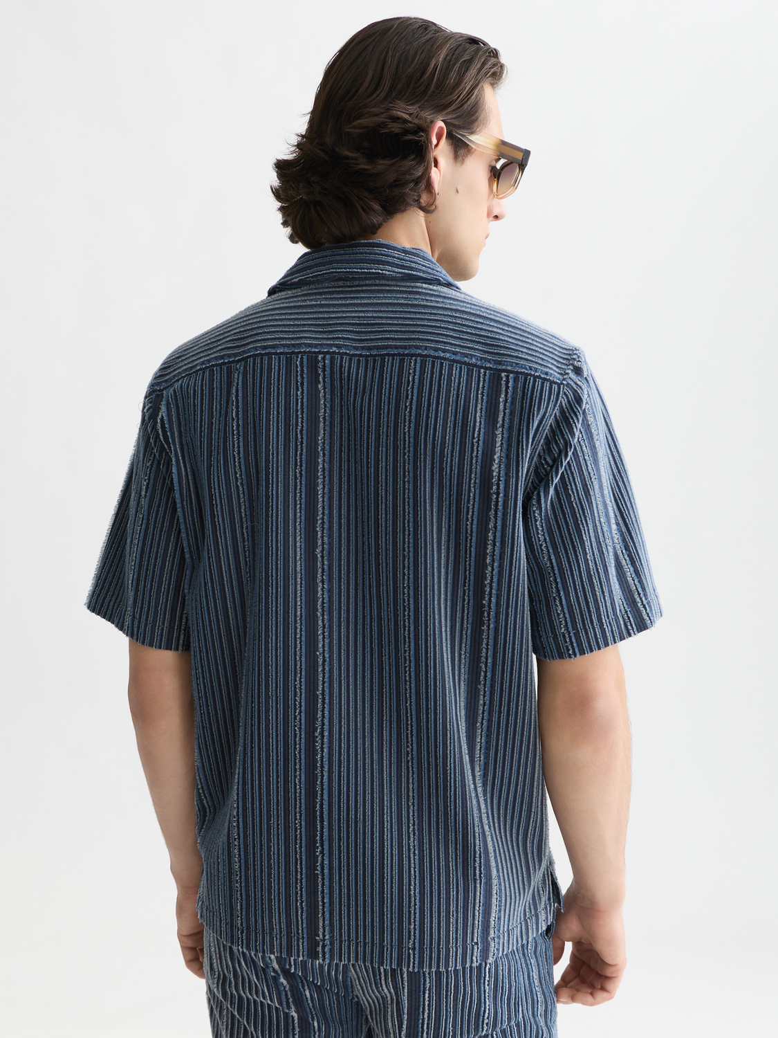 Textured relaxed short sleeve shirt