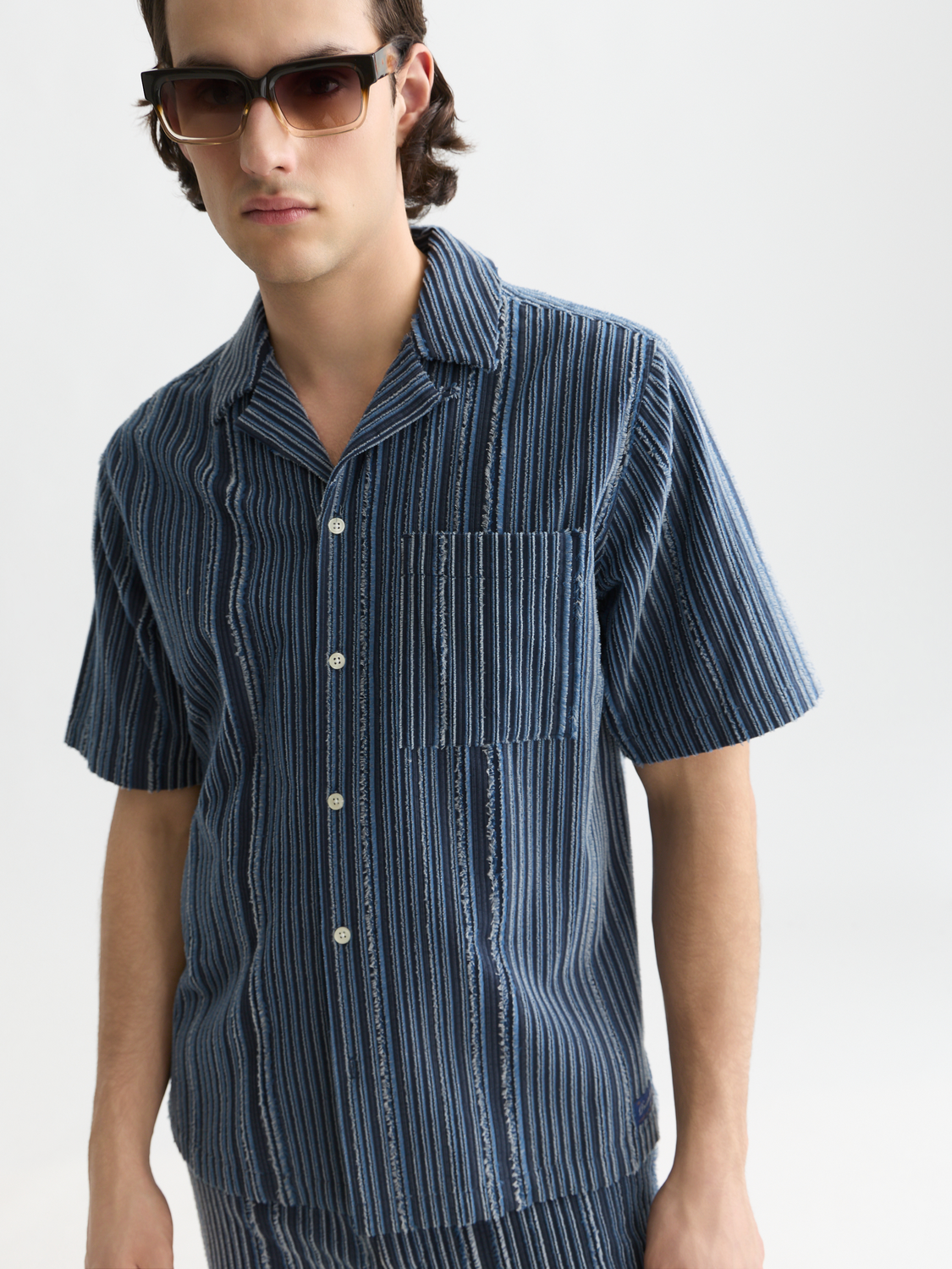 Textured relaxed short sleeve shirt