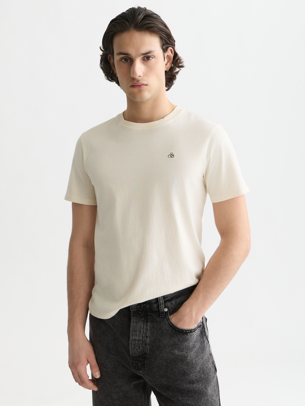 Seasonal Essentials logo T-shirt