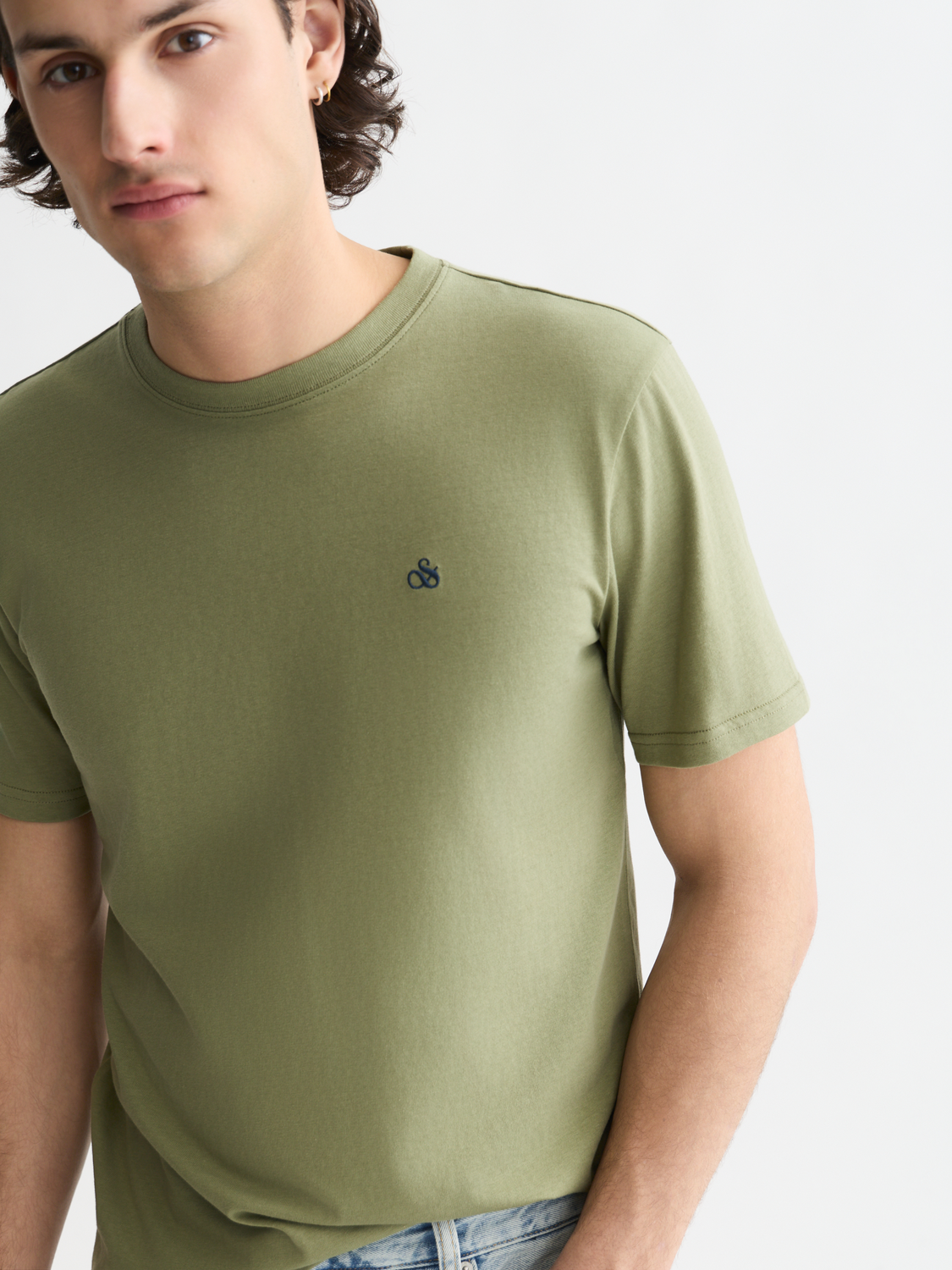 Seasonal Essentials logo T-shirt