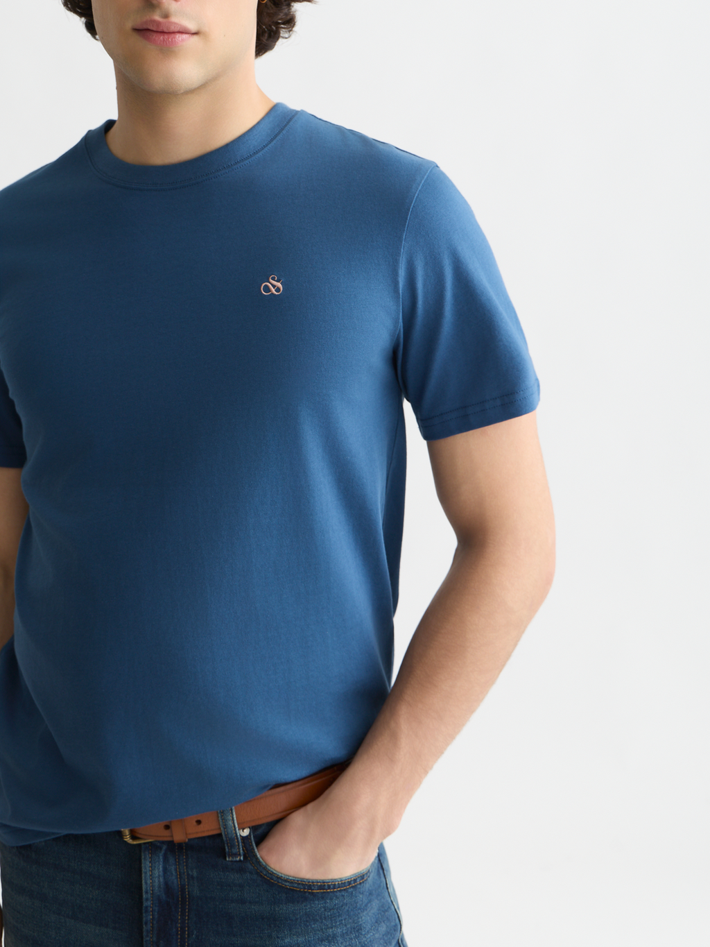 Seasonal Essentials logo T-shirt