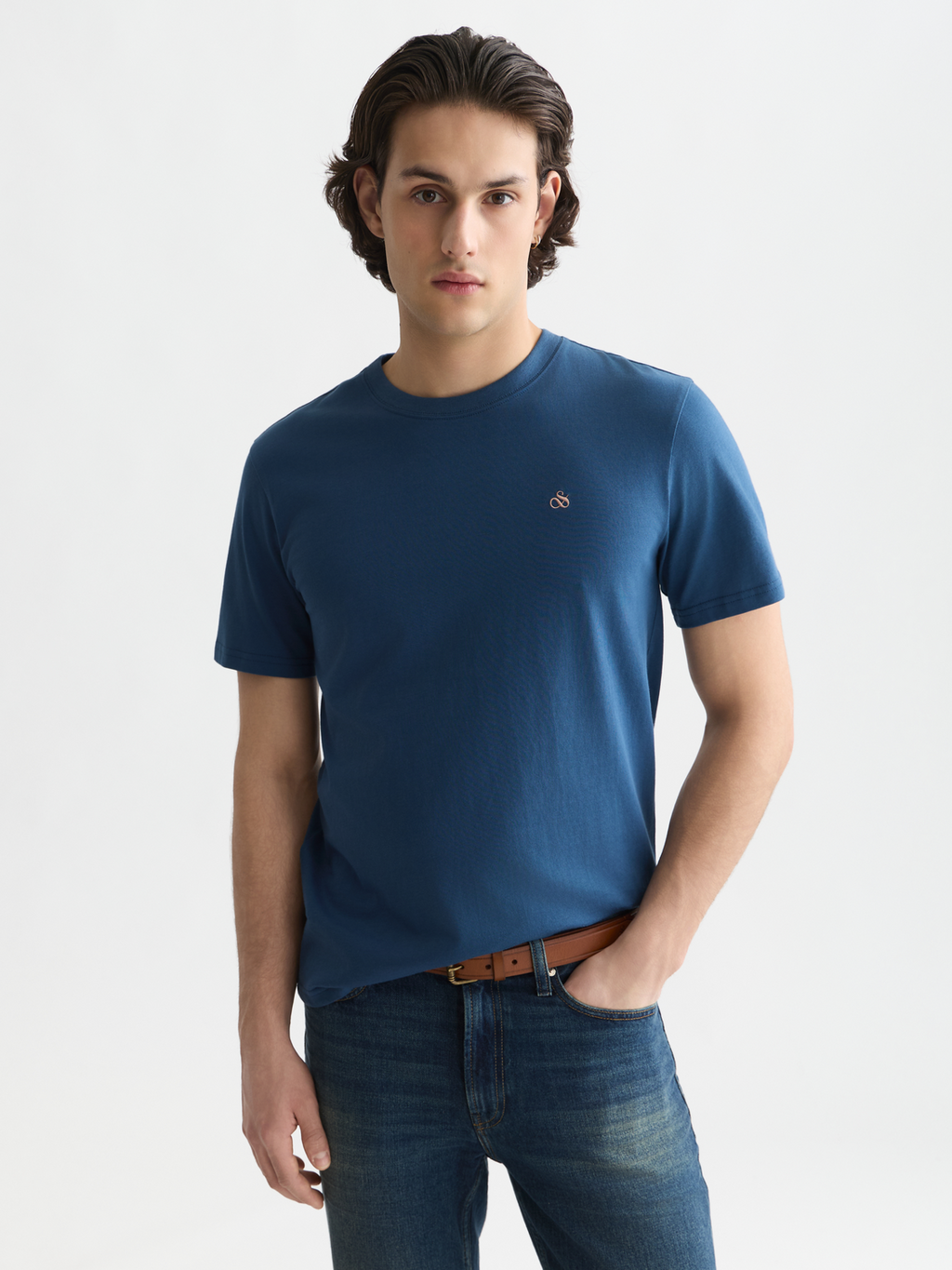 Seasonal Essentials logo T-shirt