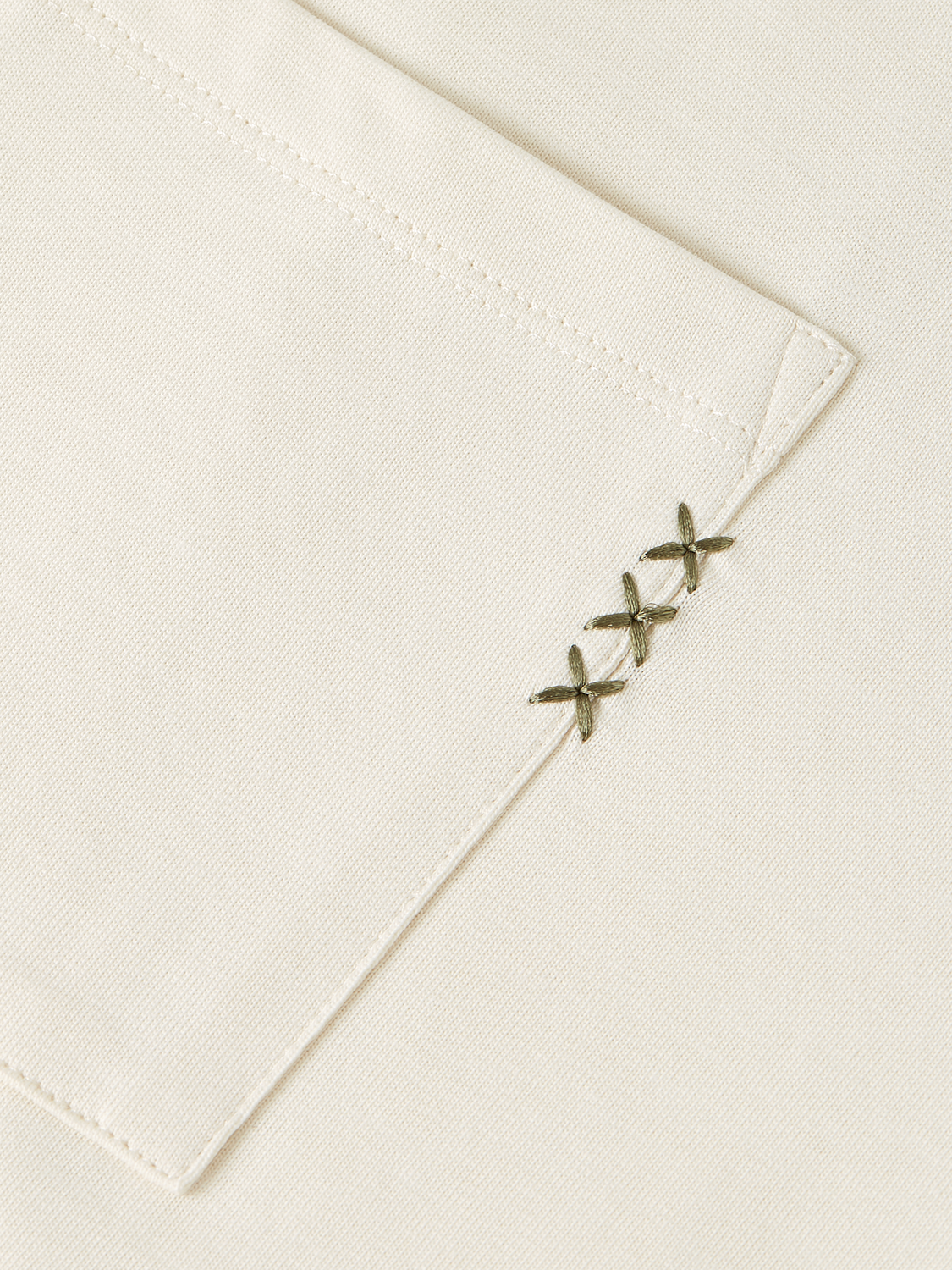 Seasonal Essentials 3 crosses pocket loose T-shirt