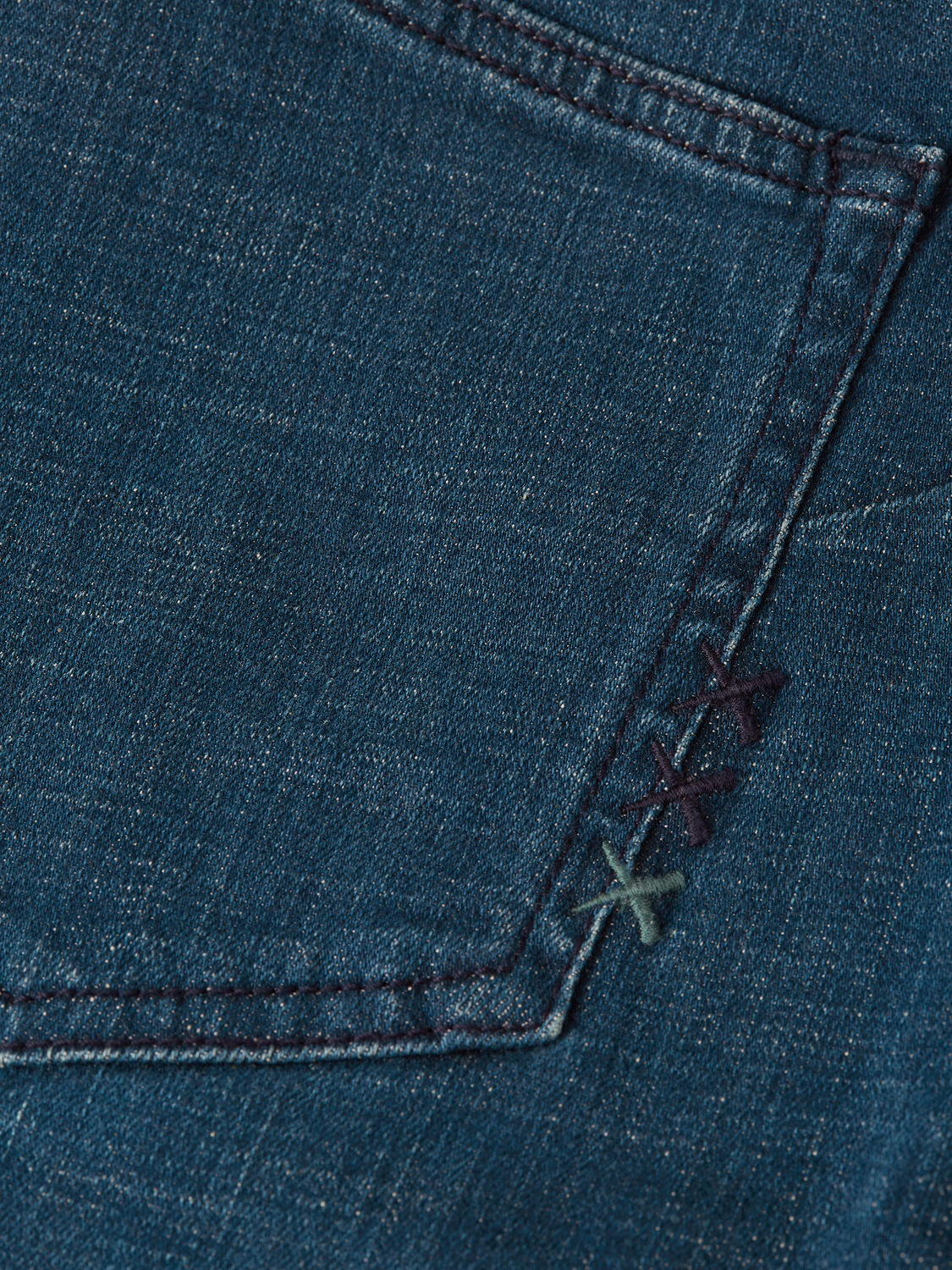 The Zee straight denim
