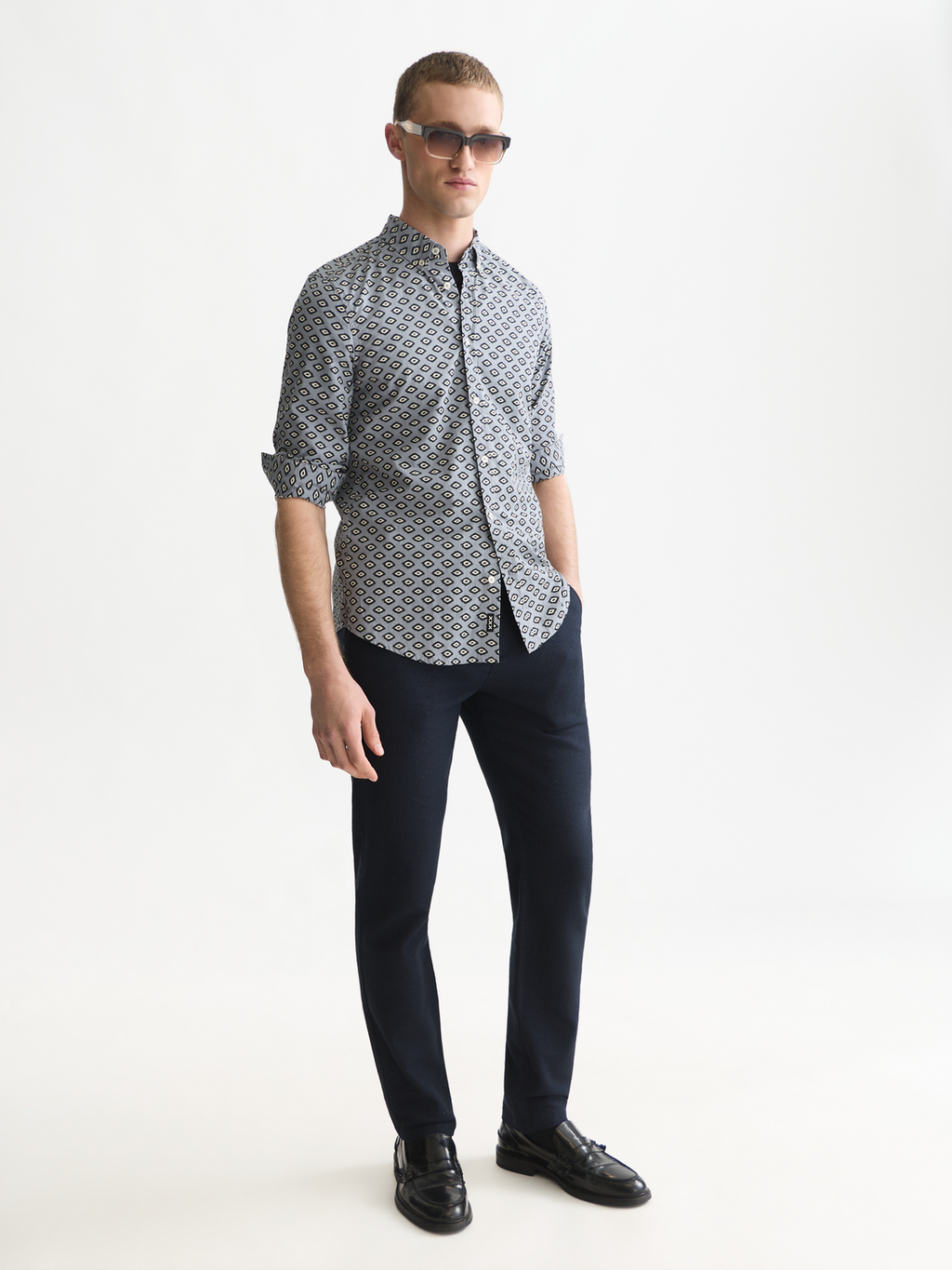 Micro printed slim shirt