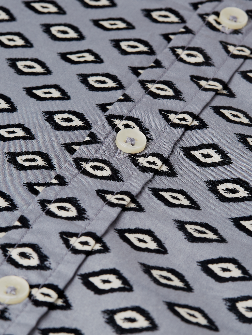 Micro printed slim shirt