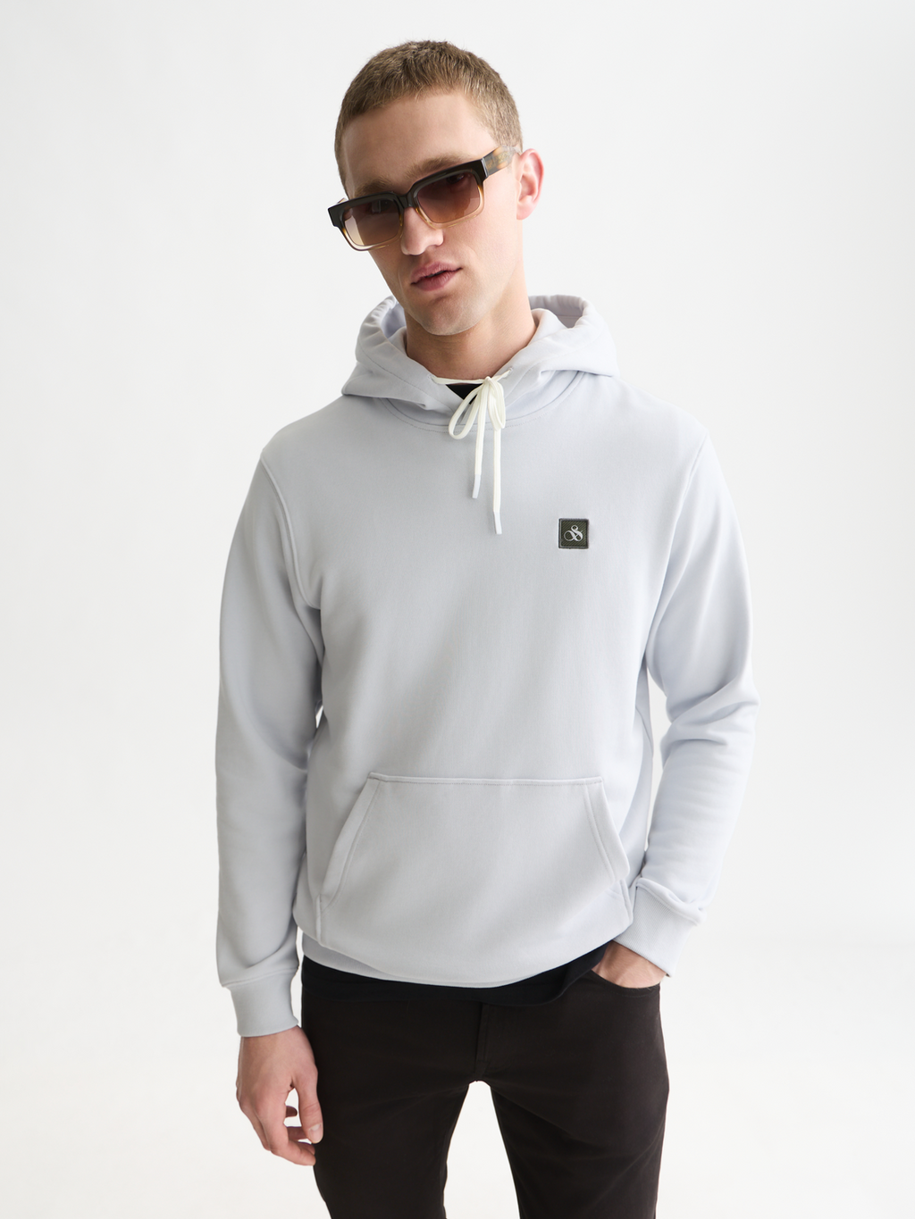 Logo badge hoodie