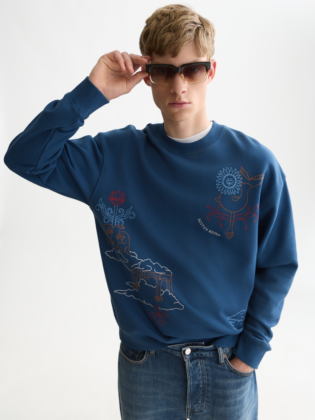 Embroidered Artwork Cotton Relaxed Sweatshirt