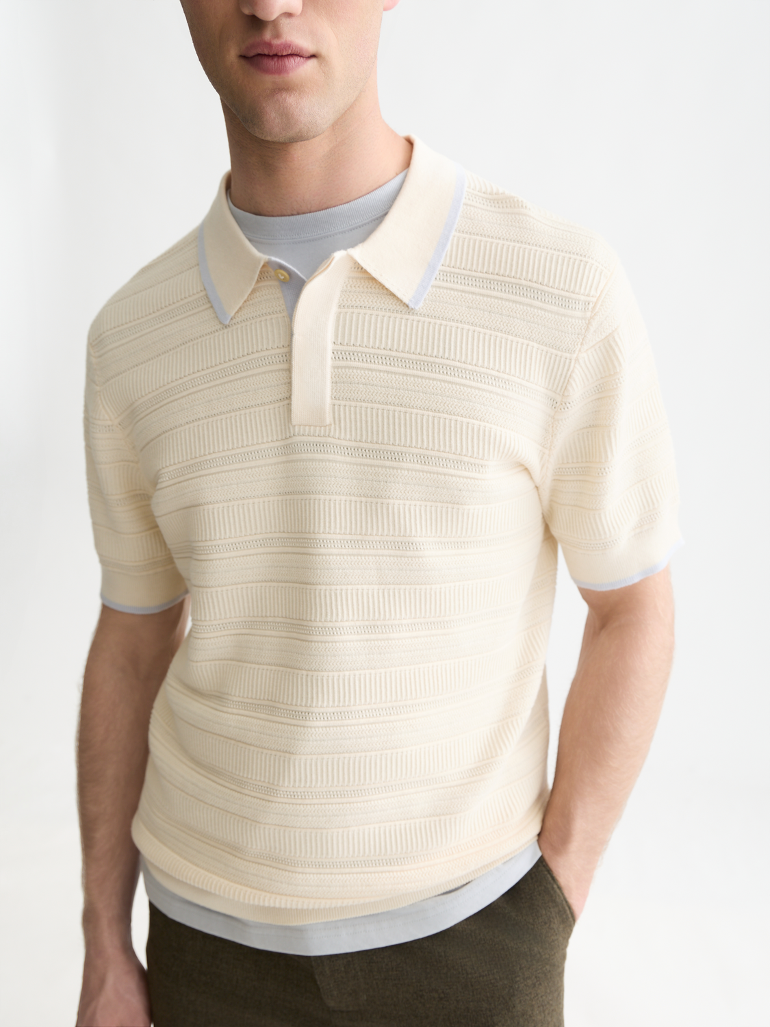 Structured knitted polo