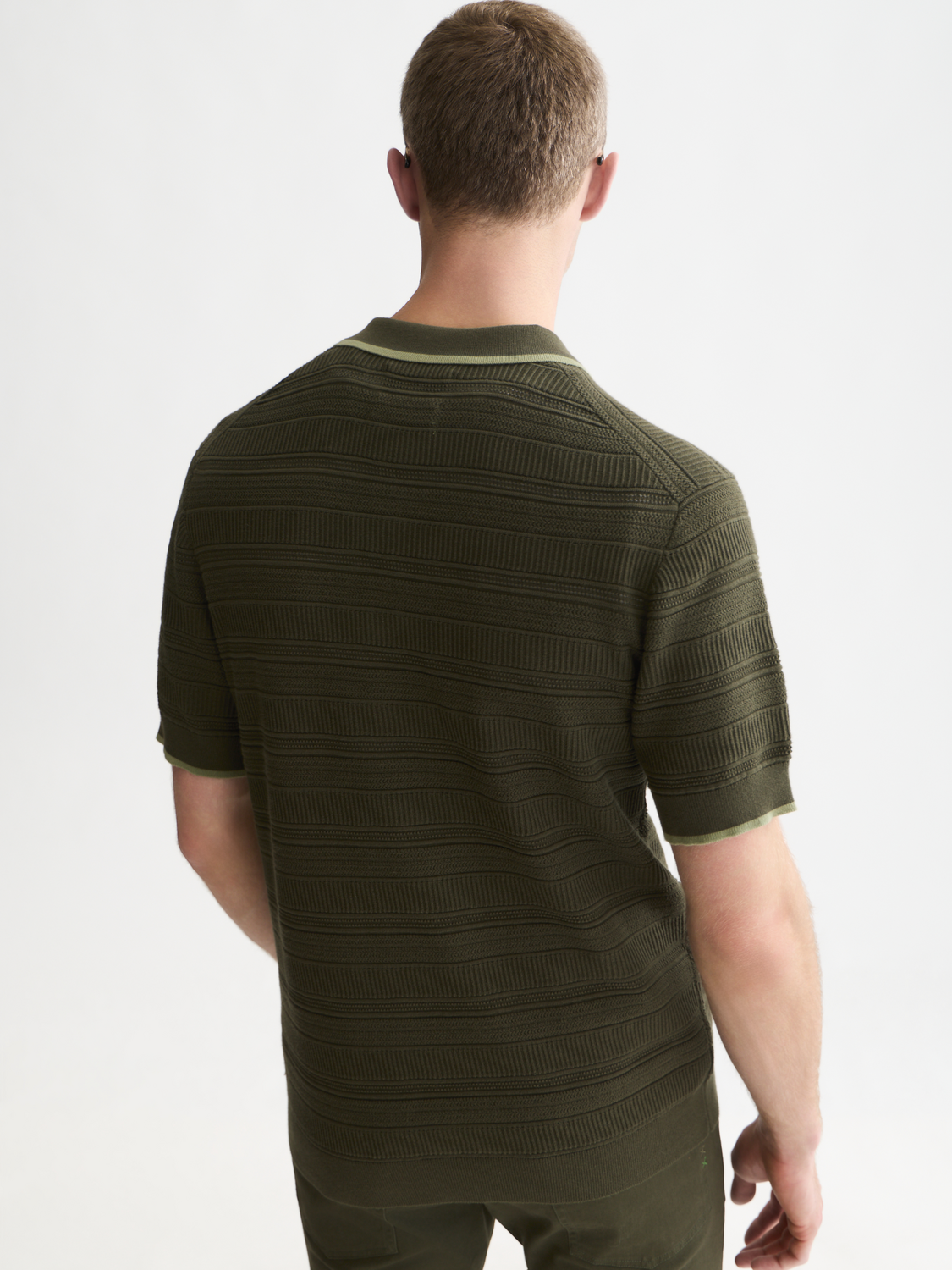 Structured knitted polo