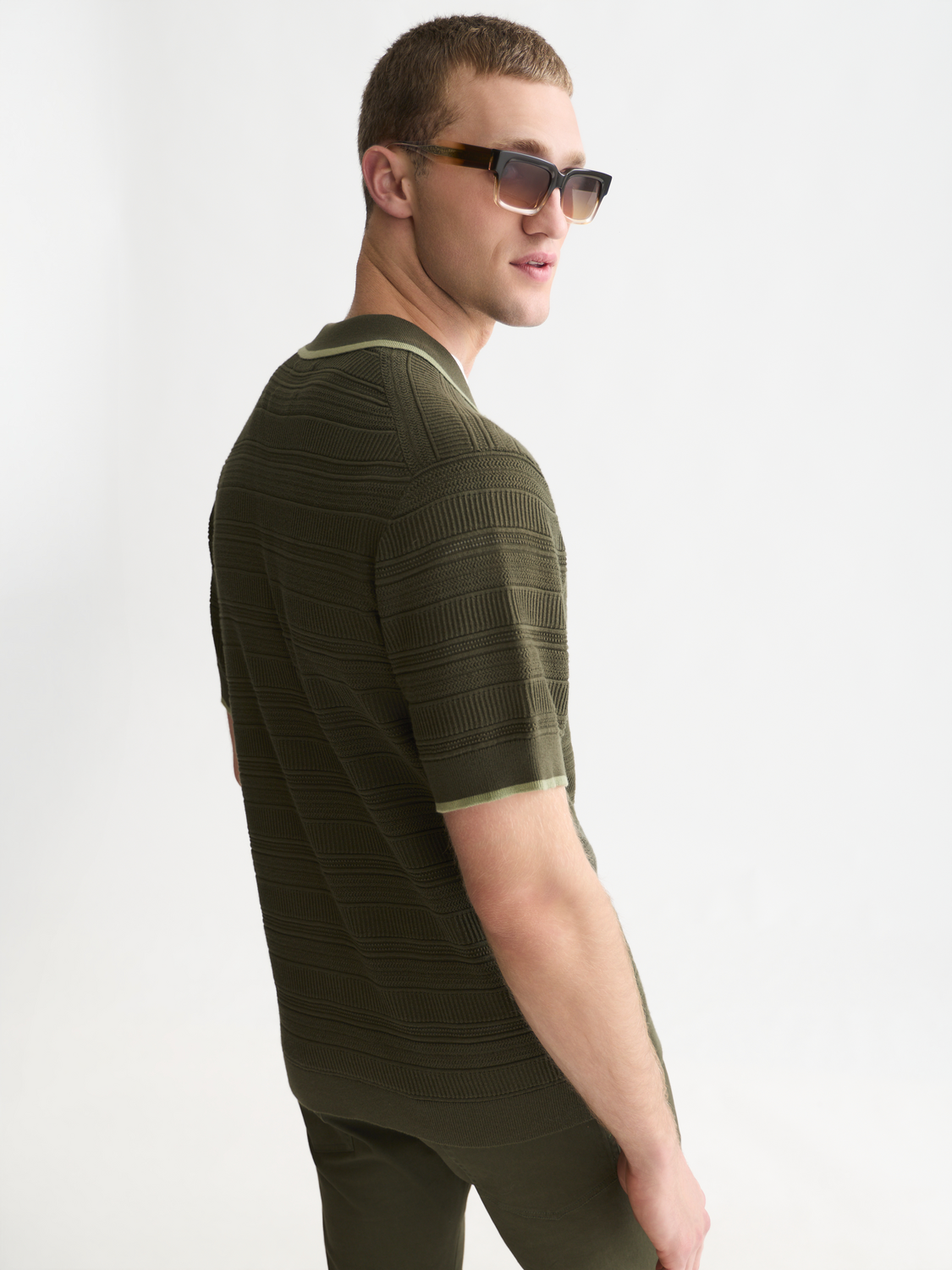 Structured knitted polo