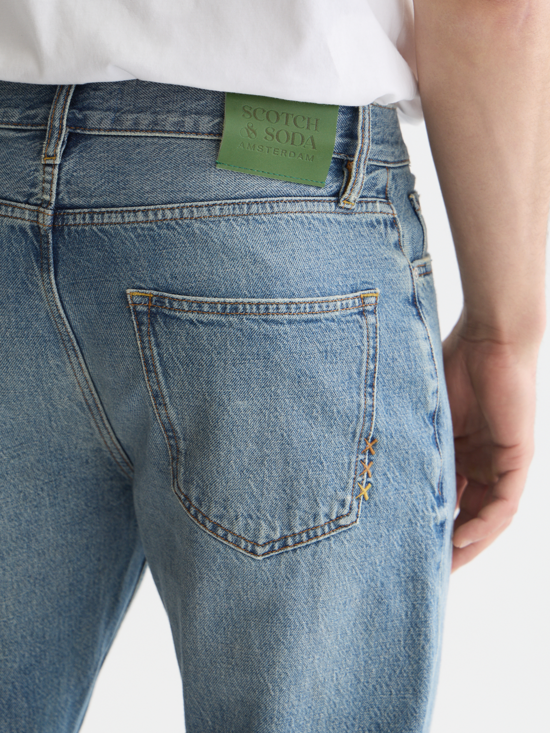 The Dean loose tapered denim