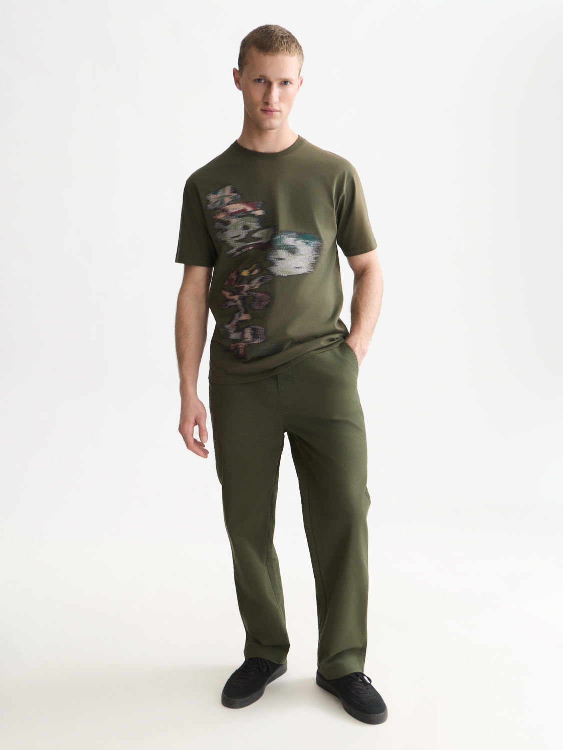 Embroidered Artwork Cotton Loose T-Shirt