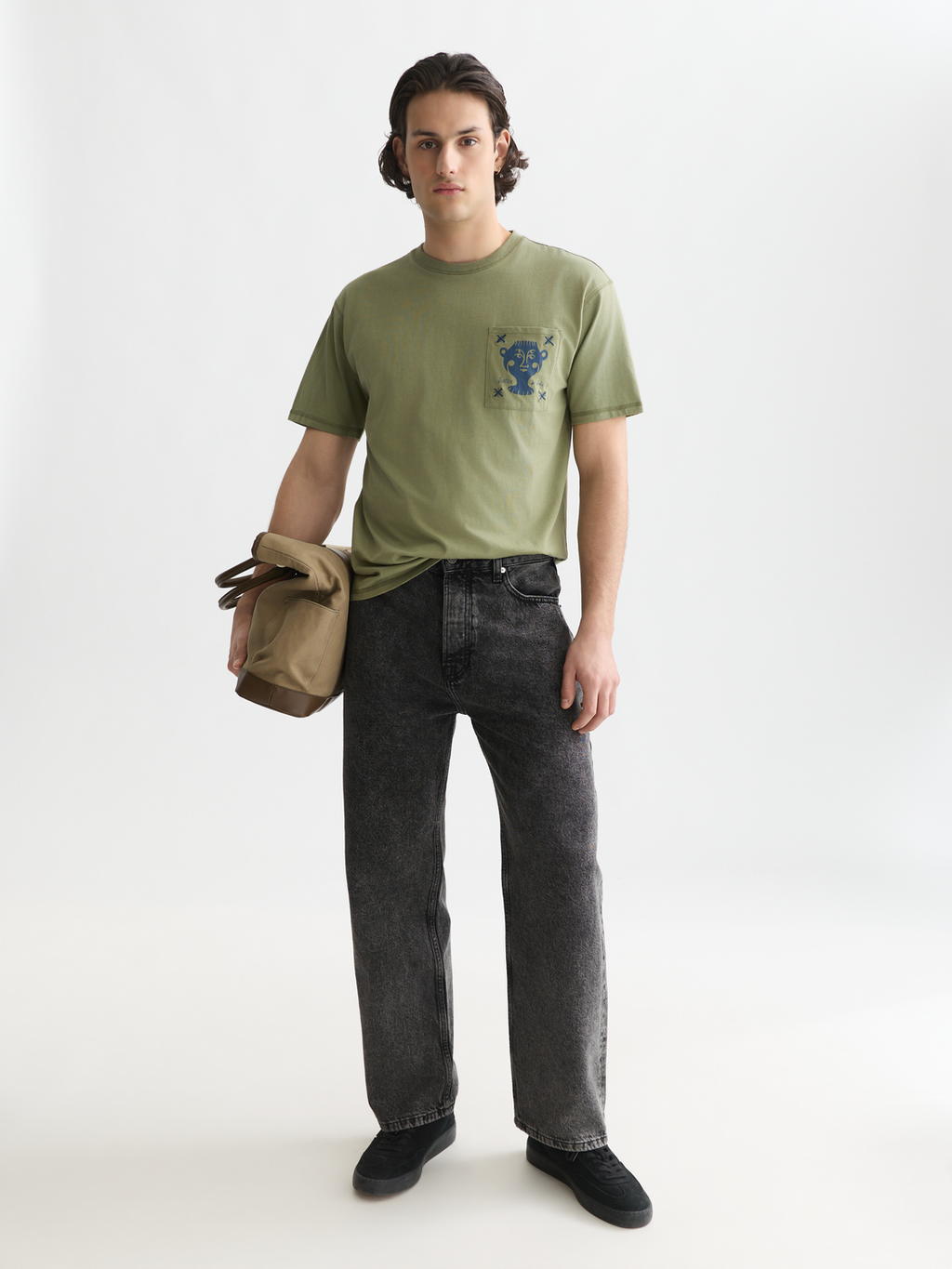 Chest pocket with artwork relaxed-fit T-shirt