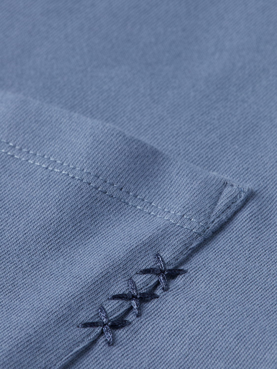 Seasonal core 3 crosses chest pocket loose fit Tshirt