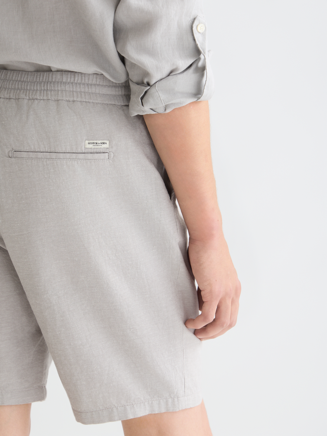 Seasonal Essentials Fave cotton linen chino shorts – Scotch & Soda